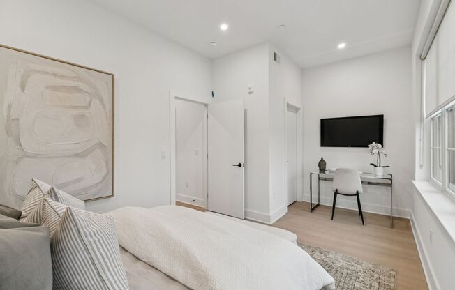 1 bed, 1 bath, 680 sqft, $1,673, Unit 305