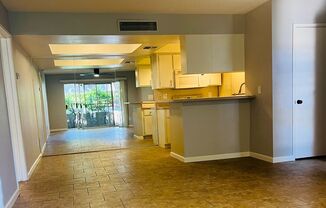 1 bed, 1 bath, $1,295, Unit Unit 121