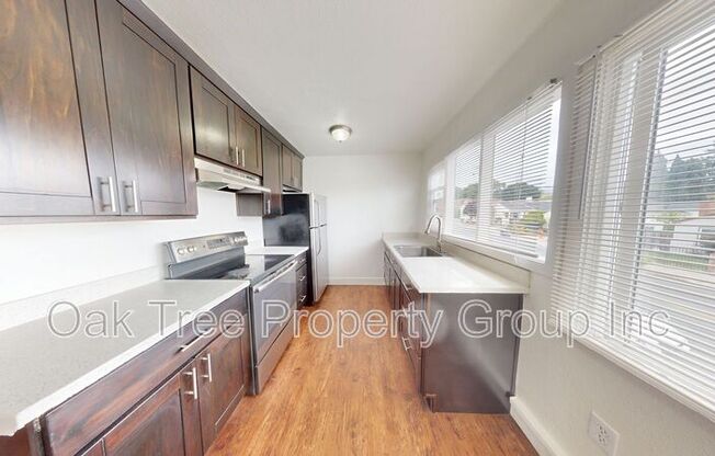 2711 23 AVE