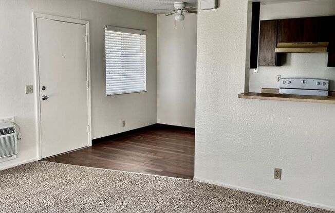 1 bed, 1 bath, 700 sqft, $995, Unit 3