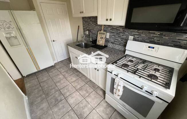 452 TRAPPE RD