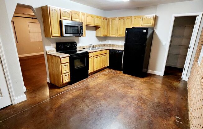 2 beds, 2 baths, 1,204 sqft, $1,500, Unit Unit 123