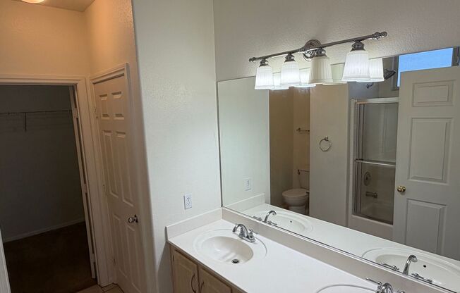 1 bed, 1 bath, $1,200, Unit UNIT 1123