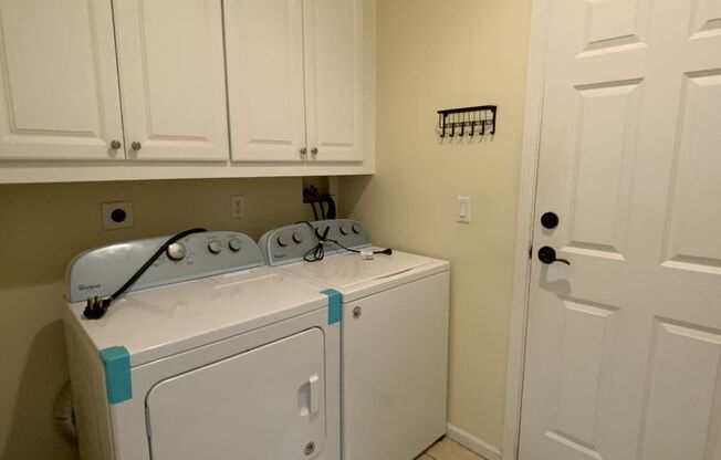 4 beds, 3.5 baths, $5,900