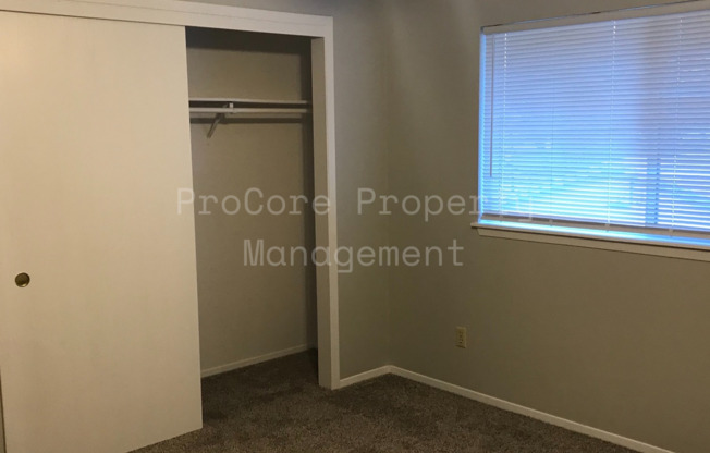 2 beds, 1.5 baths, $1,250