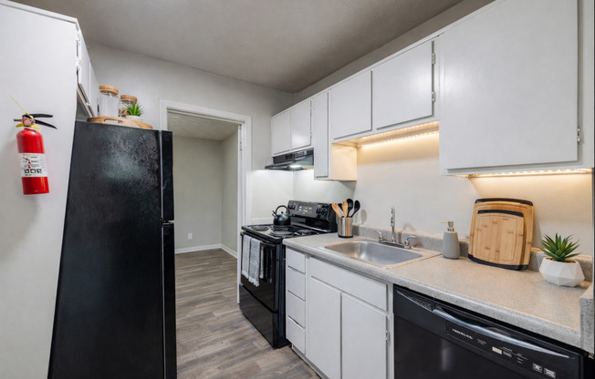 1 bed, 1 bath, 500 sqft, $1,000, Unit 46