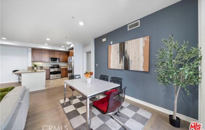 2 beds, 2 baths, 1,330 sqft, $3,600, Unit 510