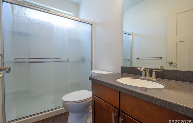 4 beds, 3 baths, $4,300