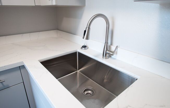 1 bed, 1 bath, 453 sqft, $1,925, Unit 020