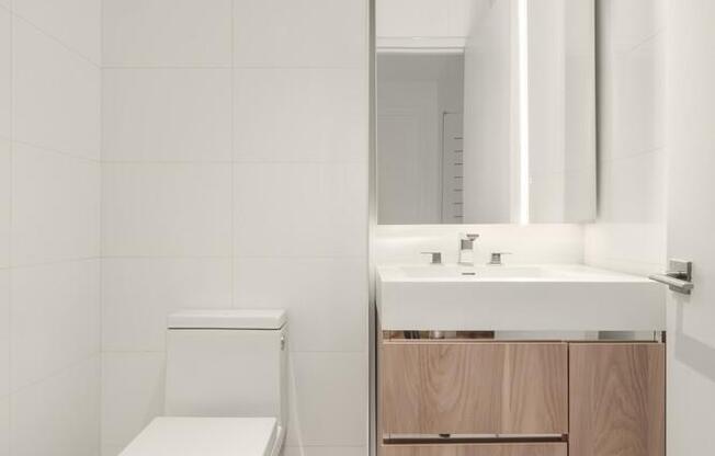 1 bed, 1.5 baths, 935 sqft, $5,775, Unit 2F