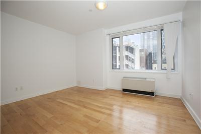 312 W 53 ST