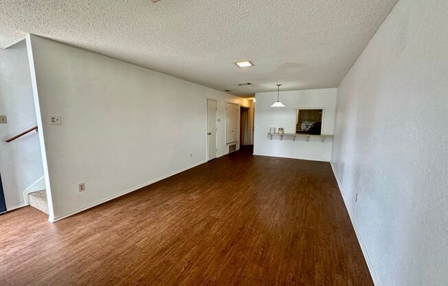 2 beds, 1.5 baths, 1,155 sqft, $1,050, Unit #238