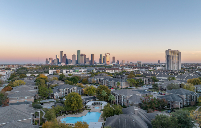 Our centrally located, customer service oriented community, Memorial Heights