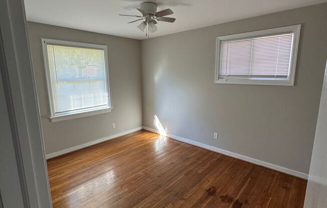 Charming 3 bedroom home in West End Manor - Convenient Henrico Location