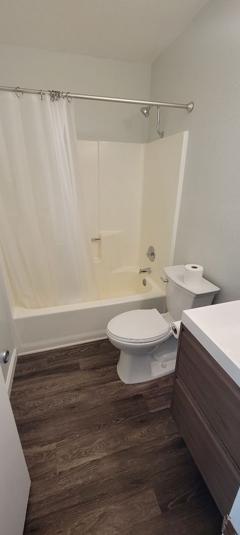 1 bed, 1 bath, $2,250