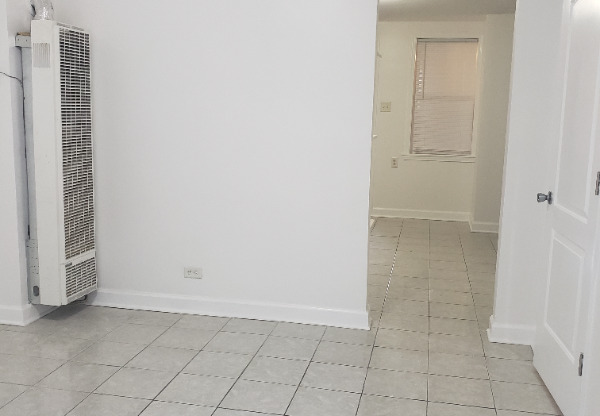 1 bed, 1 bath, 600 sqft, $1,350