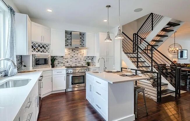 Stunning Modern Townhome in the Heart of Northern Liberties