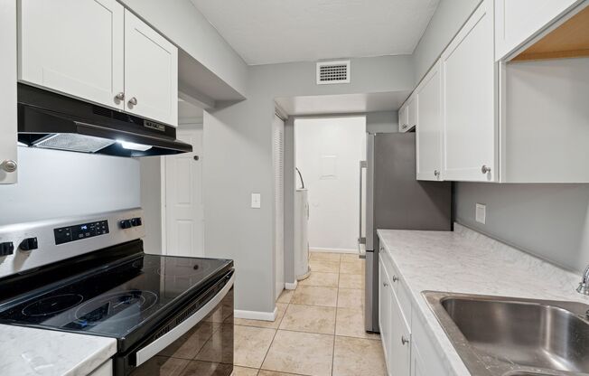 2 beds, 1 bath, $1,475, Unit Apt C