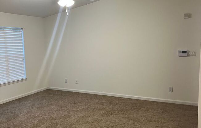 2 beds, 2 baths, 1,121 sqft, $1,595, Unit 1415