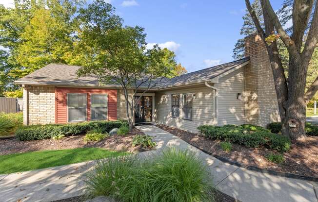 building exterior with walkway at Ascent at Farmington Hills, Farmington Hills, Michigan