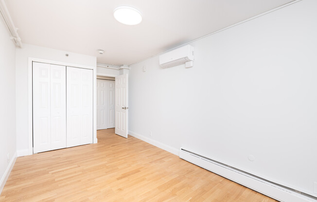 2 beds, 1 bath, 793 sqft, $3,600, Unit 18H