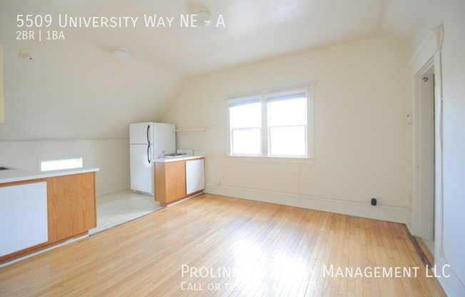 5509 UNIVERSITY WAY NE