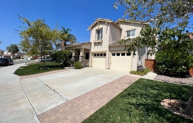 Rolling Hills Ranch! Spacious 4 Bedroom 2.5 Bath House w/SOLAR