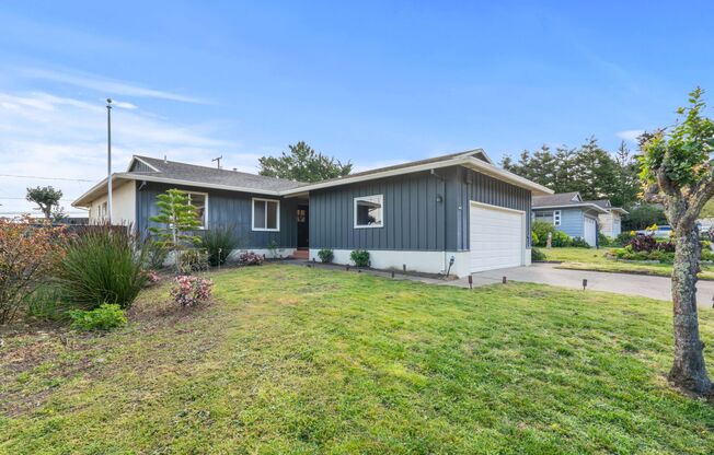 Cozy, Tranquil and Functional Home at 3310 Fleetwood, San Bruno