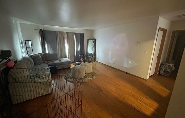 1 bed, 1 bath, $1,015, Unit 32