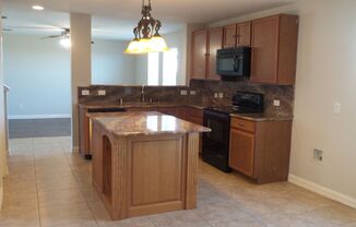 3 beds, 2.5 baths, $1,995