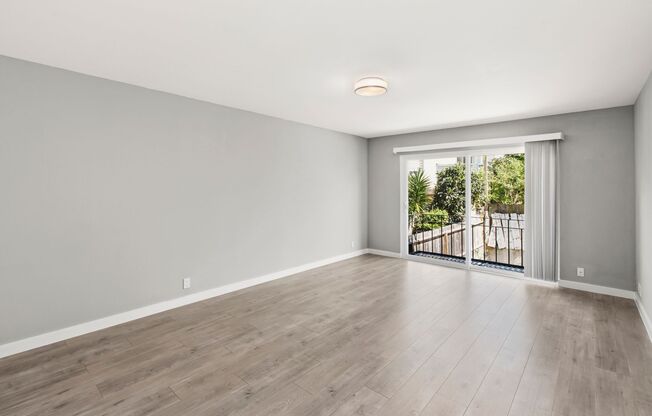 230 12th Avenue (389r)*