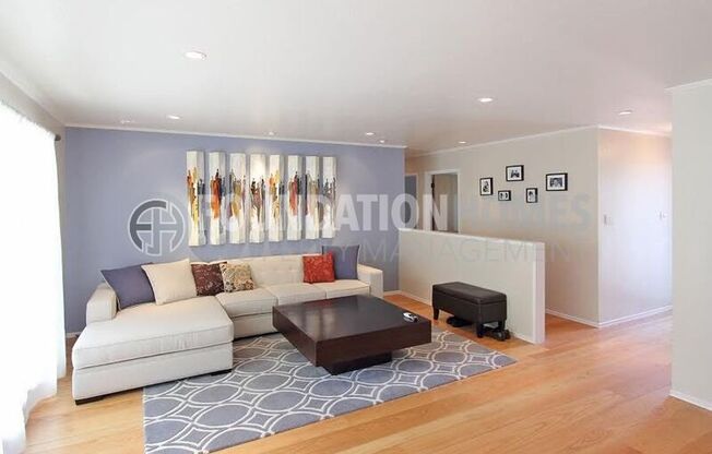 16 LOWELL AVE