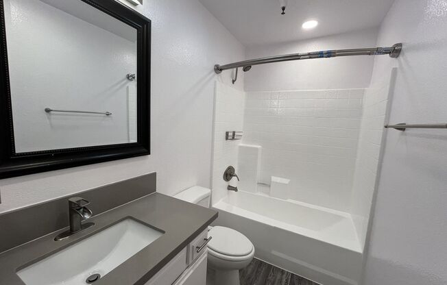 1 bed, 1 bath, 700 sqft, $1,898, Unit 408