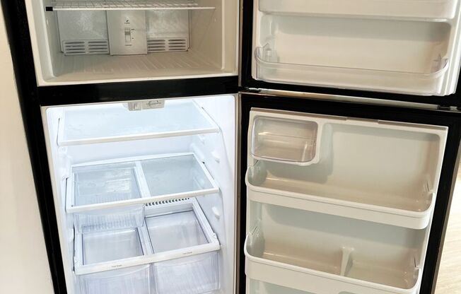 1 bed, 1 bath, 550 sqft, $1,825, Unit 10