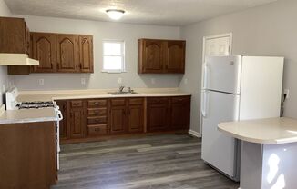 1 bed, 1 bath, 600 sqft, $629, Unit Unit 203