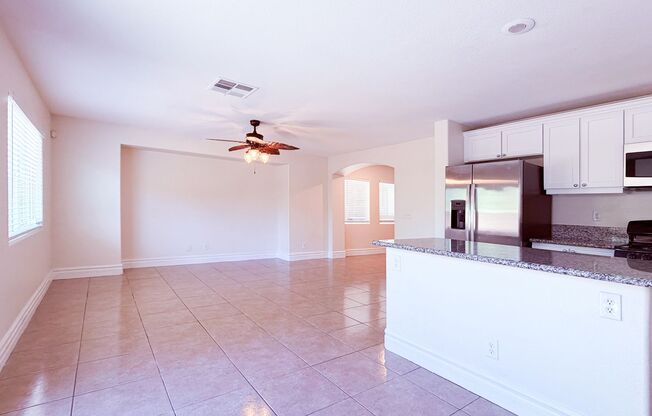 4 beds, 3 baths, $2,400