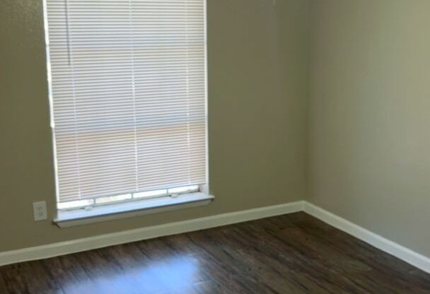 2 beds, 1 bath, 953 sqft, $1,399, Unit 506