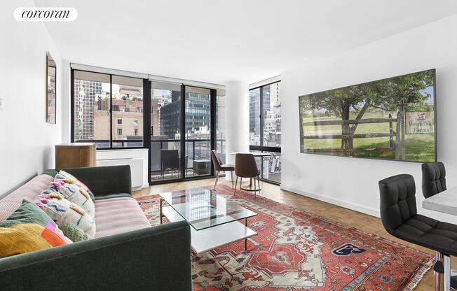 1 bed, 1.5 baths, 880 sqft, $5,895, Unit 10A