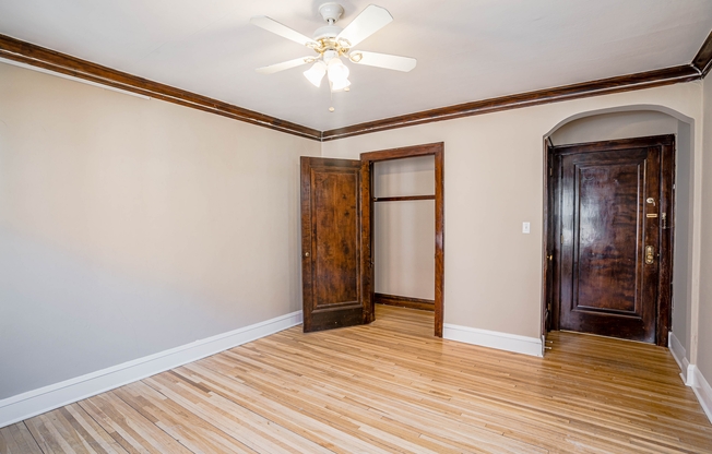 935 Goodrich Ave