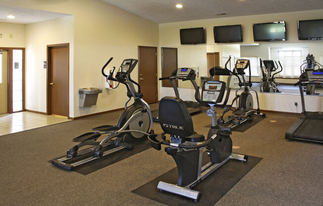 High Tech Fitness Center at Colonial Pointe at Fairview Apartments, Bellevue, NE, 68123