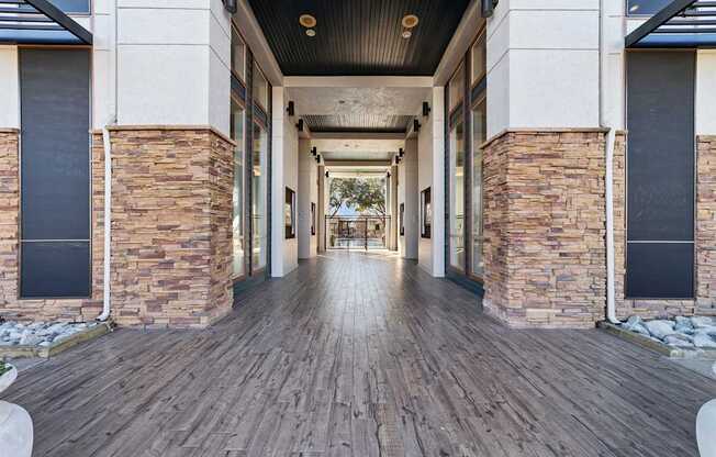 Welcome to Oasis Apartment Homes!