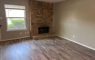 1503 B N NOLAN RIV RD