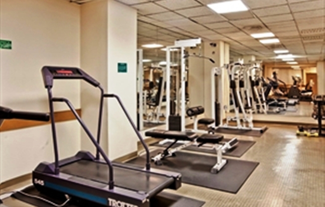 250 W 89 ST