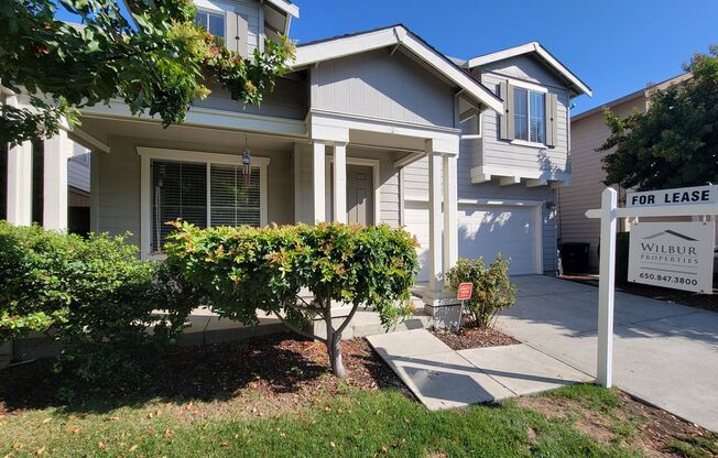 Large Single Family Home in Desirable University Square Neighborhood!