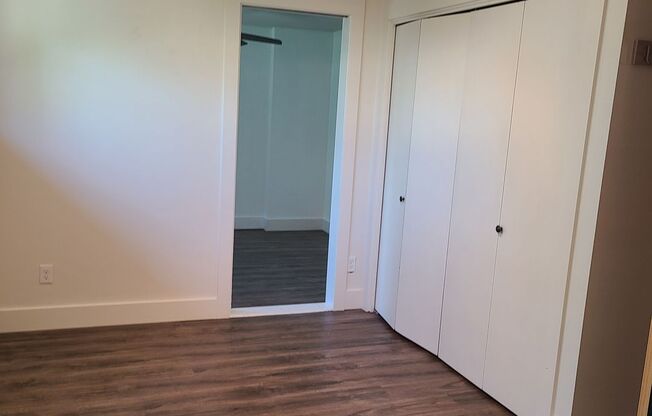 1 bed, 1 bath, 700 sqft, $1,500, Unit #5