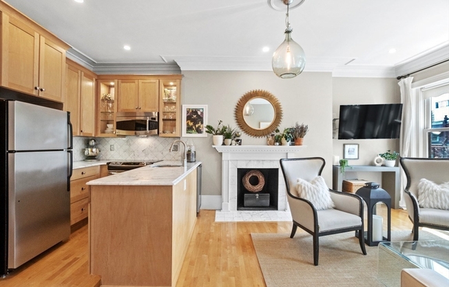 395 Marlborough St.