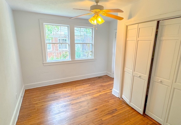 1206 MACON AVE