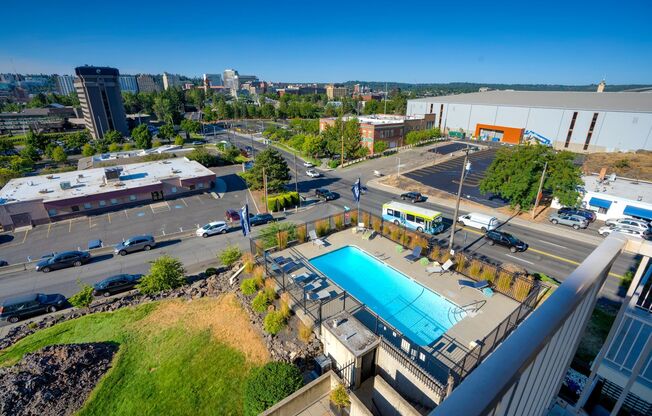 1 bed, 1 bath, 642 sqft, $1,150