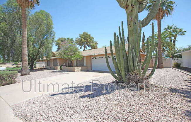 8702 E SELLS DR