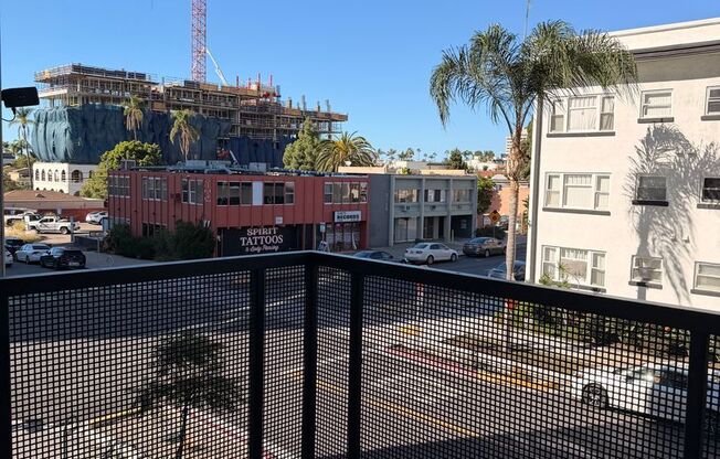 Studio, 1 bath, 354 sqft, $2,195, Unit 206